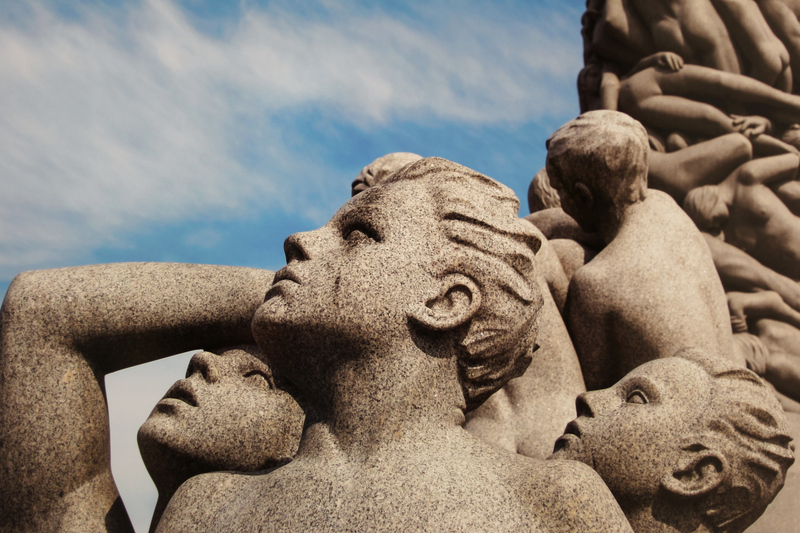 A51G8118-heads.jpg